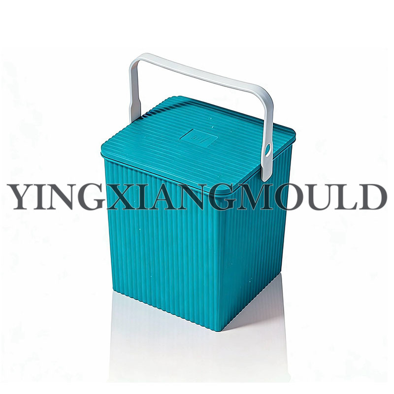 Taburete rectangular tipo cubo